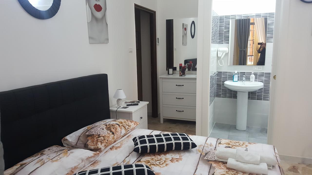 卡塔尼亚Exclusive House Center公寓 外观 照片